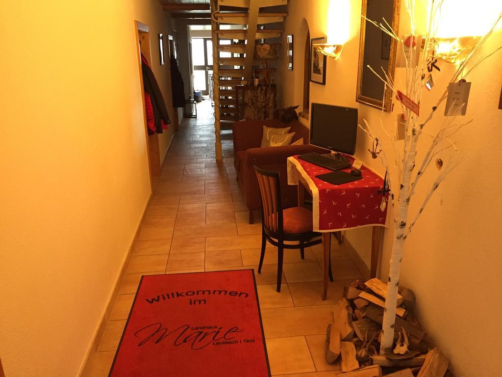 Pension Und Apartments Landhaus Marie ลอยทัช ภายนอก รูปภาพ