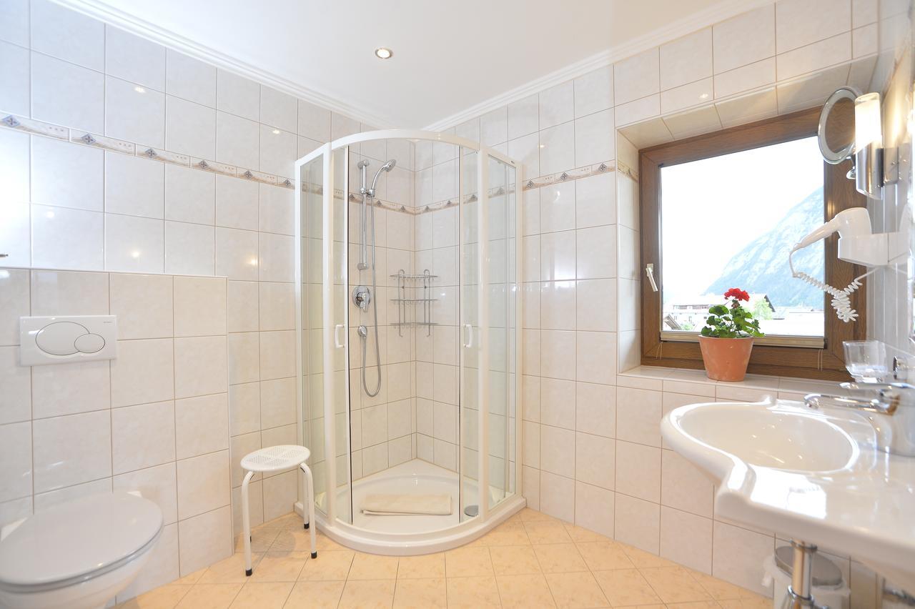 Pension Und Apartments Landhaus Marie ลอยทัช ภายนอก รูปภาพ